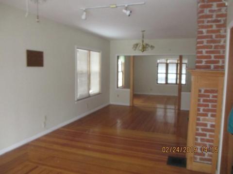651 Mckinstry Ave, Chicopee, MA 01020 photo 6