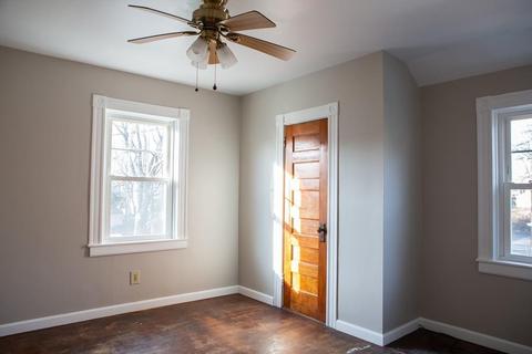 990 Maple St, Fall River, MA 02720 photo 10