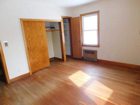 51 Bemis Ave, Chicopee, MA 01020 photo 10