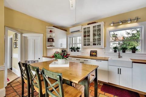 38 Windsor Ave, Acton, MA 01720 photo 4