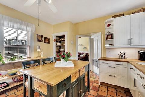 38 Windsor Ave, Acton, MA 01720 photo 3