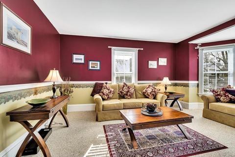 38 Windsor Ave, Acton, MA 01720 photo 8