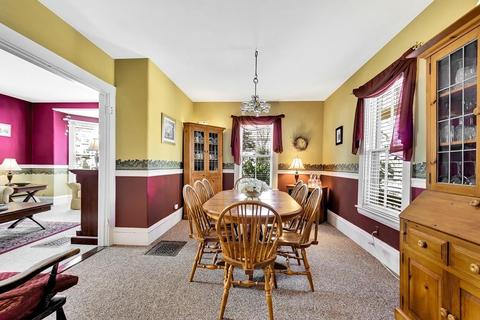 38 Windsor Ave, Acton, MA 01720 photo 9