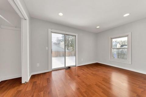 11 Home St, Springfield, MA 01104 photo 14