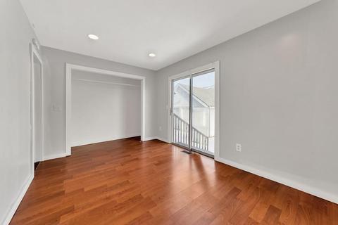 11 Home St, Springfield, MA 01104 photo 15