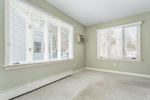 6 Philips Rd, Stoneham, MA 02180 photo 6
