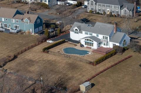 14 Lakeview, Danvers, MA 01923 photo 3
