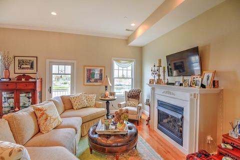 152 Water St #7, Danvers, MA 01923 photo 8