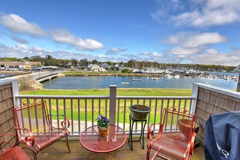 152 Water St #7, Danvers, MA 01923 photo 1