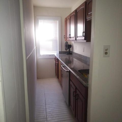 62 Vale St, Worcester, MA 01604 photo 4