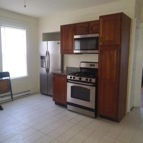 62 Vale St, Worcester, MA 01604 photo 3