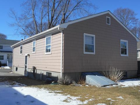 4 Coolidge Ave, Beverly, MA 01915 photo 5