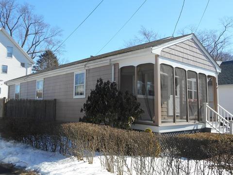 4 Coolidge Ave, Beverly, MA 01915 photo 3