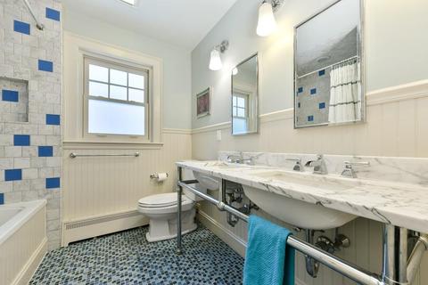 171 Gardner Rd, Brookline, MA 02445 photo 20