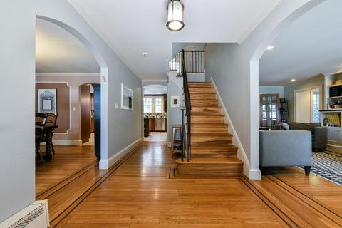 171 Gardner Rd, Brookline, MA 02445 photo 3