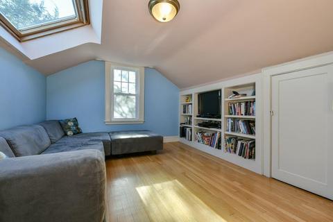171 Gardner Rd, Brookline, MA 02445 photo 21