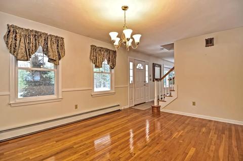 22 Parker Rd, Sutton, MA 01590 photo 6