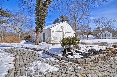 129 Plimpton St, Walpole, MA 02081 photo 3