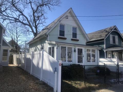 18 W Central Ave, Wareham, MA 02571 photo 3