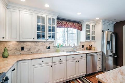 20 Susan Dr, Reading, MA 01867 photo 9