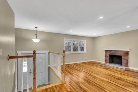 154 Beech St, Franklin, MA 02038 photo 9