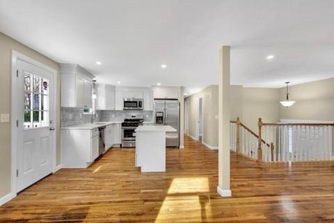 154 Beech St, Franklin, MA 02038 photo 3