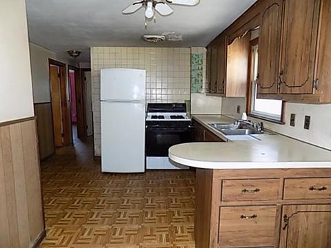 1166 Page Blvd, Springfield, MA 01104 photo 10