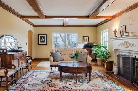 54 Shaw Rd, Brookline, MA 02467 photo 4