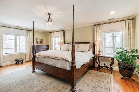54 Shaw Rd, Brookline, MA 02467 photo 10