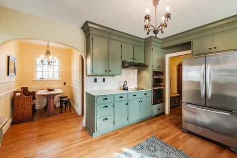 54 Shaw Rd, Brookline, MA 02467 photo 7