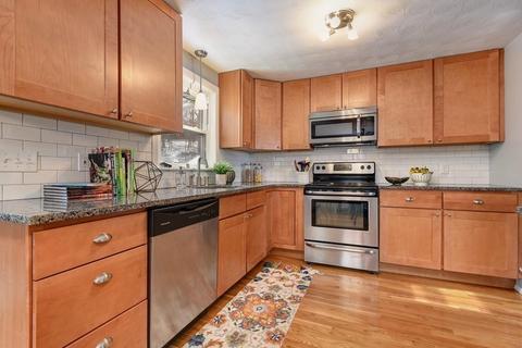 12 Jayne Rd, Needham, MA 02494 photo 1
