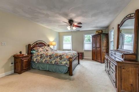 17 Cole St, Beverly, MA 01915 photo 14