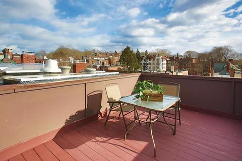 51 Garrison Rd, Brookline, MA 02445 photo 15