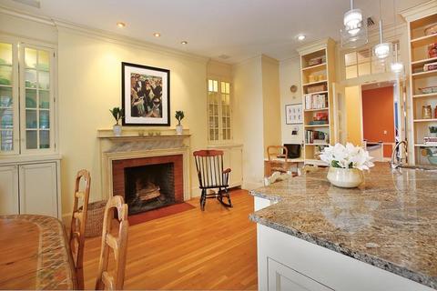 51 Garrison Rd, Brookline, MA 02445 photo 6
