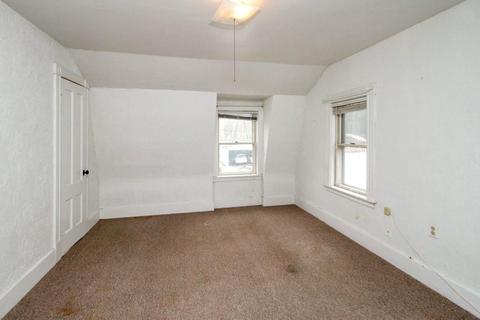 28 Harrison St, Maynard, MA 01754 photo 12