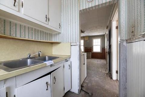 17 Mattson Ave, Worcester, MA 01606 photo 6