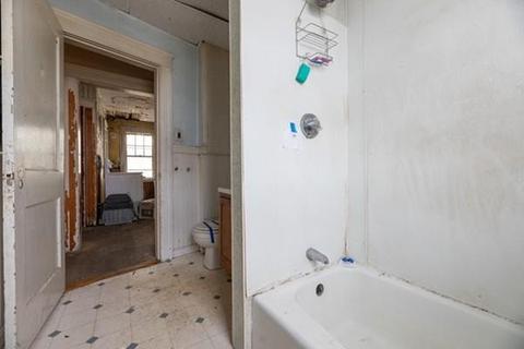 17 Mattson Ave, Worcester, MA 01606 photo 21