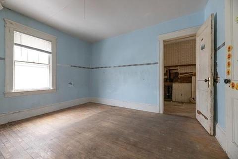 17 Mattson Ave, Worcester, MA 01606 photo 11
