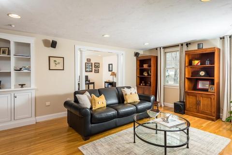 40 Fairview St, Hingham, MA 02043 photo 6
