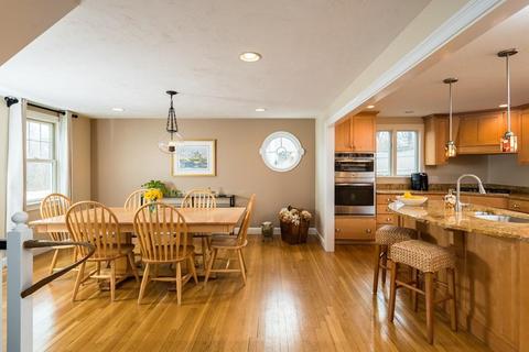 40 Fairview St, Hingham, MA 02043 photo 9