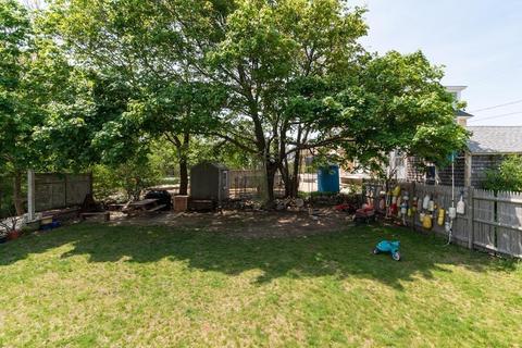 4 Collier Rd, Scituate, MA 02066 photo 5