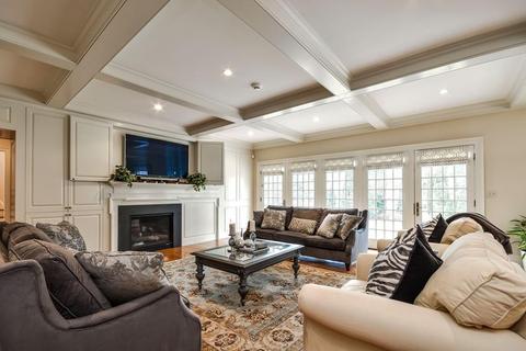 22 Barnstable Rd, Wellesley, MA 02481 photo 12