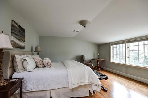 22 Barnstable Rd, Wellesley, MA 02481 photo 20