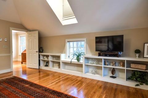 22 Barnstable Rd, Wellesley, MA 02481 photo 18