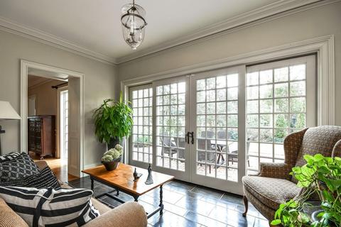 22 Barnstable Rd, Wellesley, MA 02481 photo 6