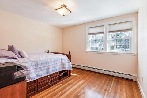 134 Spring Ln, Canton, MA 02021 photo 16