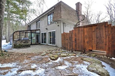 166 Pleasant St, Upton, MA 01568 photo 27