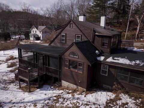 25 Concord St, Gloucester, MA 01930 photo 3