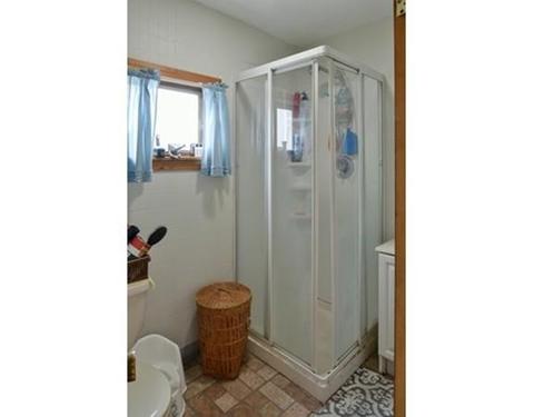 22 Roundy St, Beverly, MA 01915 photo 10