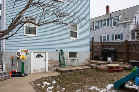 22 Roundy St, Beverly, MA 01915 photo 25